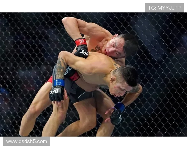 UFC终极格斗冠军赛现场直播,巅峰对决热血开战! UFC终极格斗冠军赛现场直播,巅峰对决热血开战!